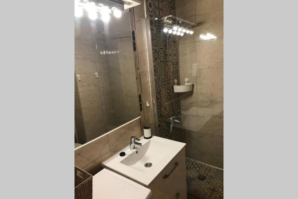 Yumbo Beach Apartment Perfect Location Free Fast Wifi Playa del Ingles  Luaran gambar