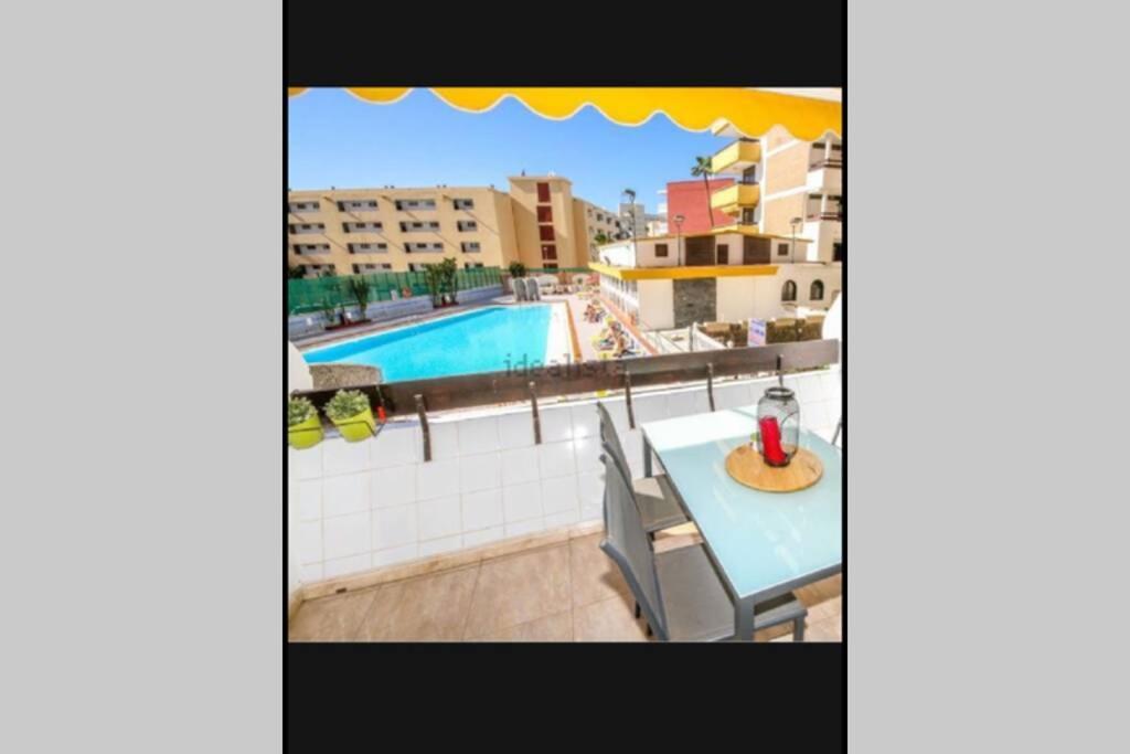 Yumbo Beach Apartment Perfect Location Free Fast Wifi Playa del Ingles  Luaran gambar