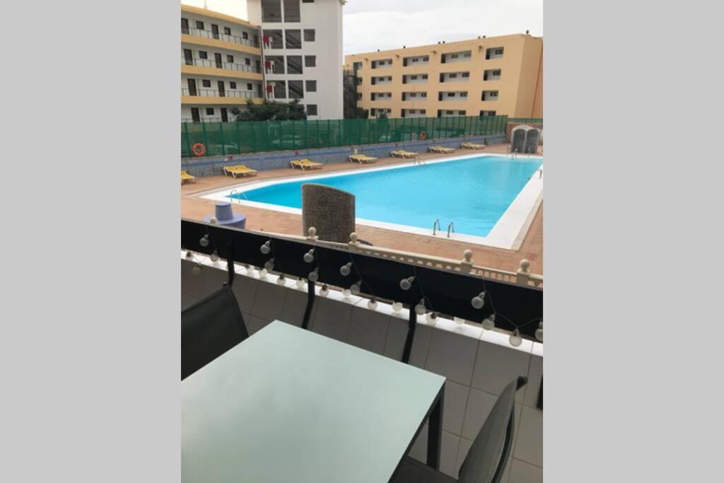 Yumbo Beach Apartment Perfect Location Free Fast Wifi Playa del Ingles  Luaran gambar