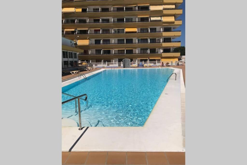 Yumbo Beach Apartment Perfect Location Free Fast Wifi Playa del Ingles  Luaran gambar