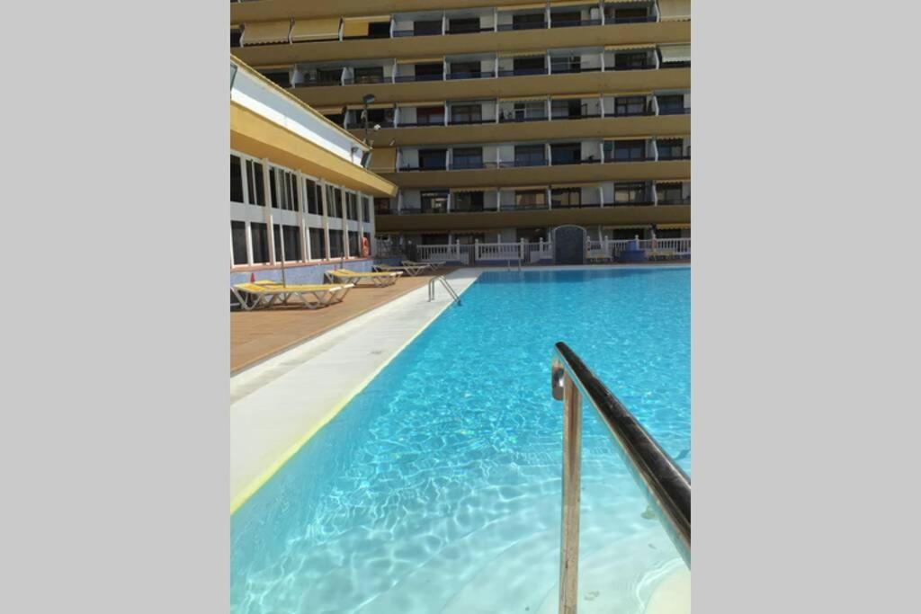 Yumbo Beach Apartment Perfect Location Free Fast Wifi Playa del Ingles  Luaran gambar