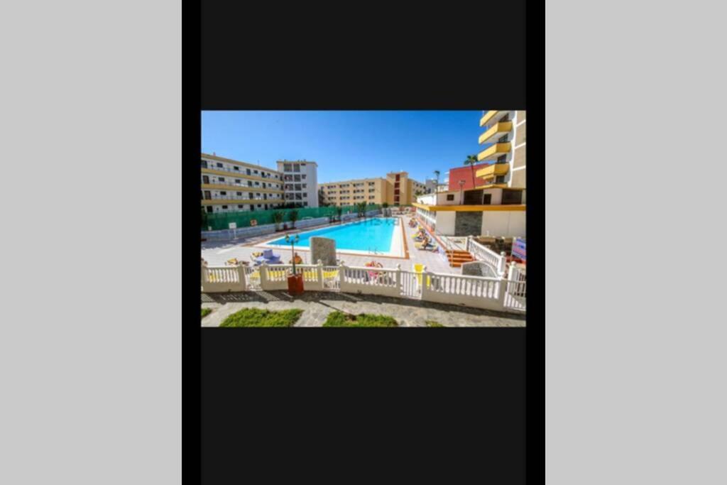 Yumbo Beach Apartment Perfect Location Free Fast Wifi Playa del Ingles  Luaran gambar